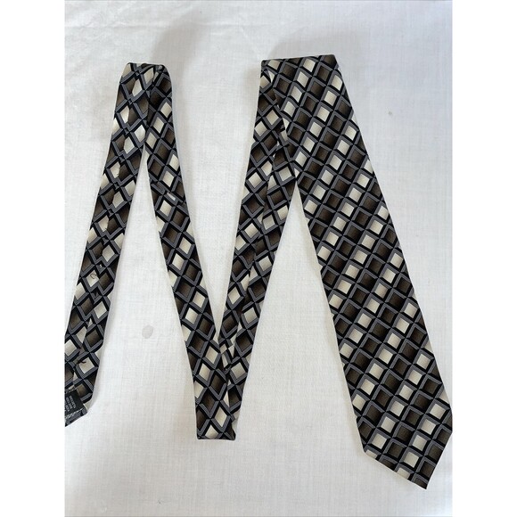 Croft & Barrow Dress Tie Men’s Size 60” Brown Tan Geometric 100% Silk Formal - Picture 1 of 13
